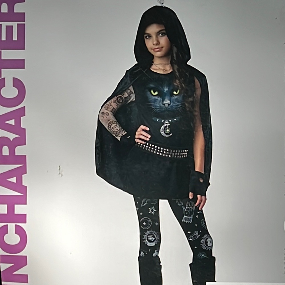 NEW Coven’s Rebel Girls Halloween Costume Size 8